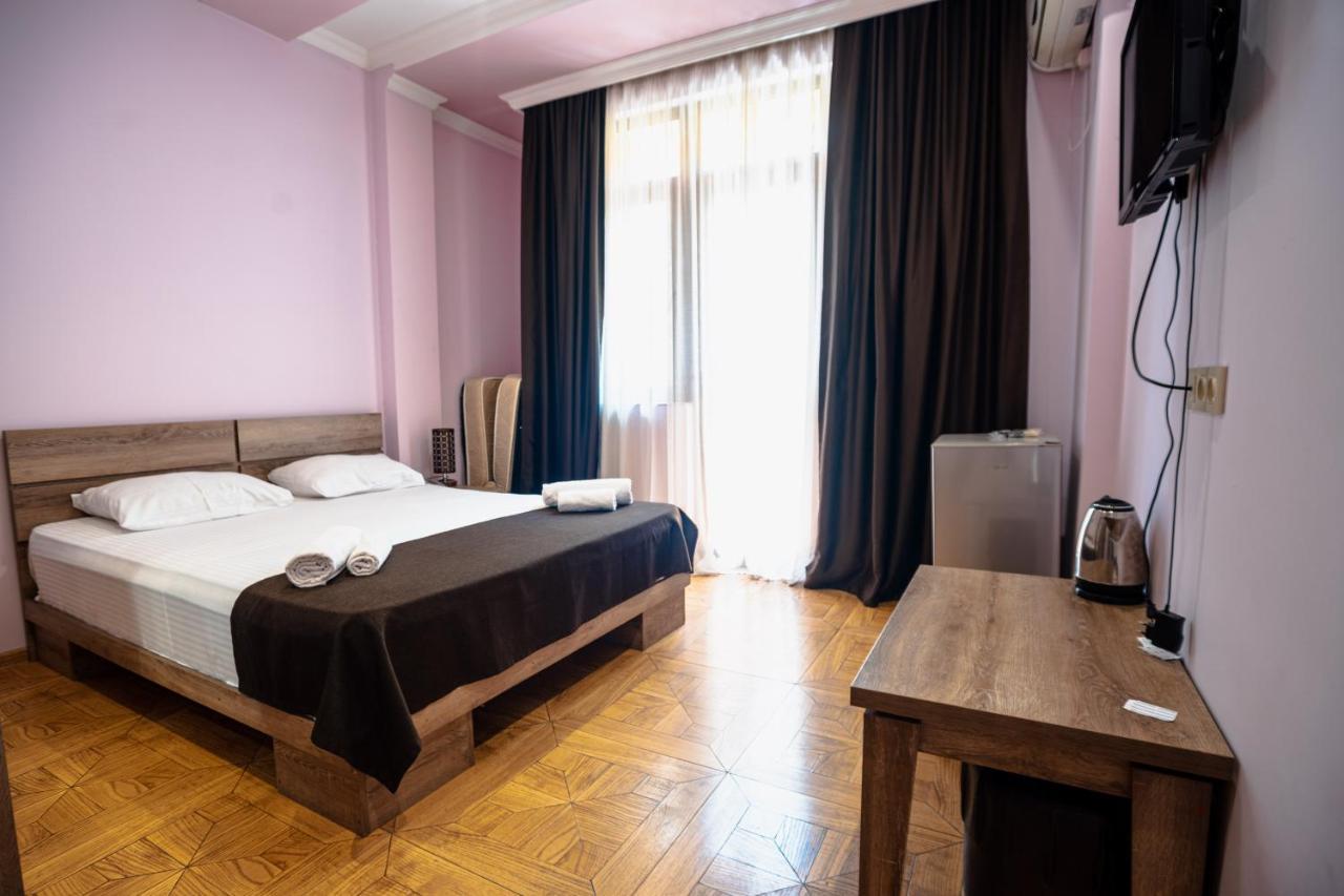 Porto Franco Hotel Batumi Ngoại thất bức ảnh