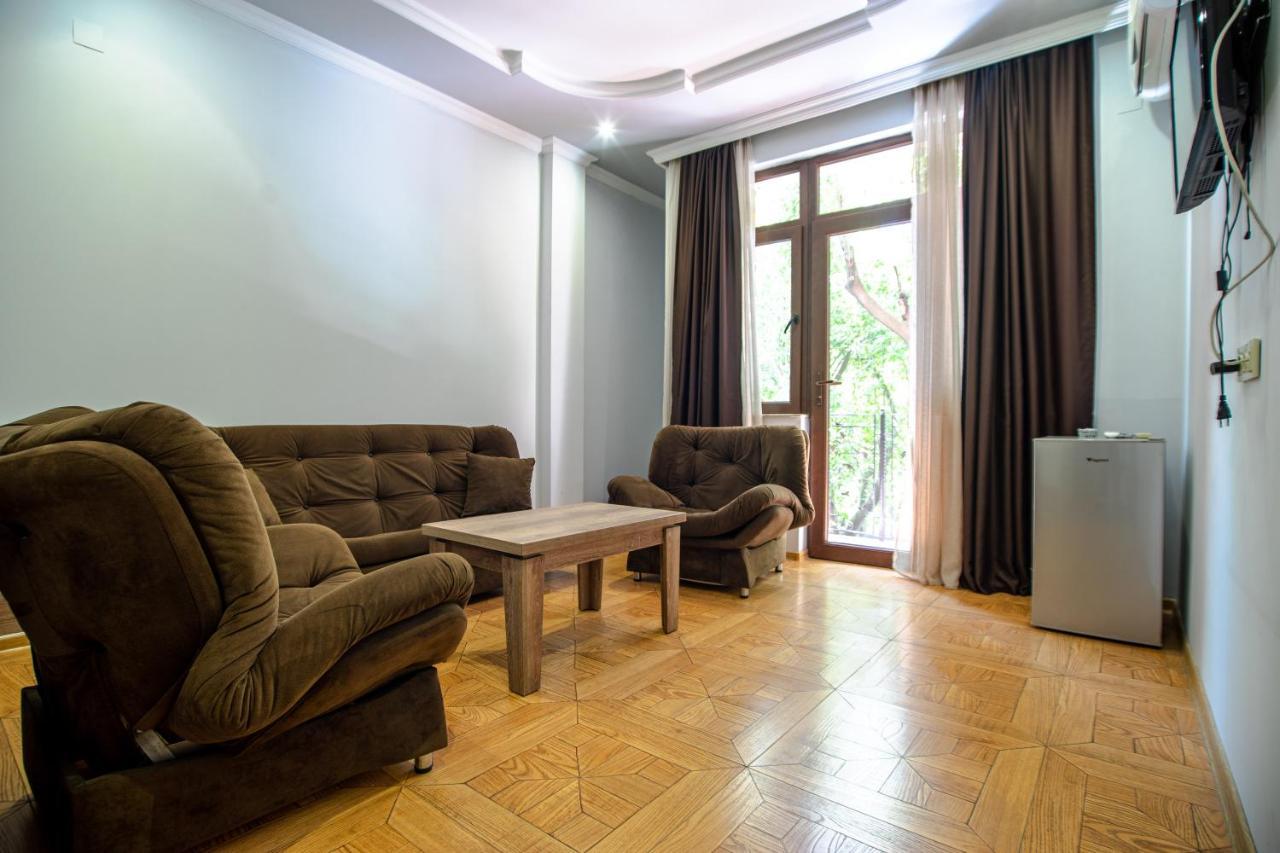 Porto Franco Hotel Batumi Ngoại thất bức ảnh